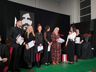 Maria Sułkowska z pierwszym miejscem podczas Wieczoru Poezji przy Świecach
